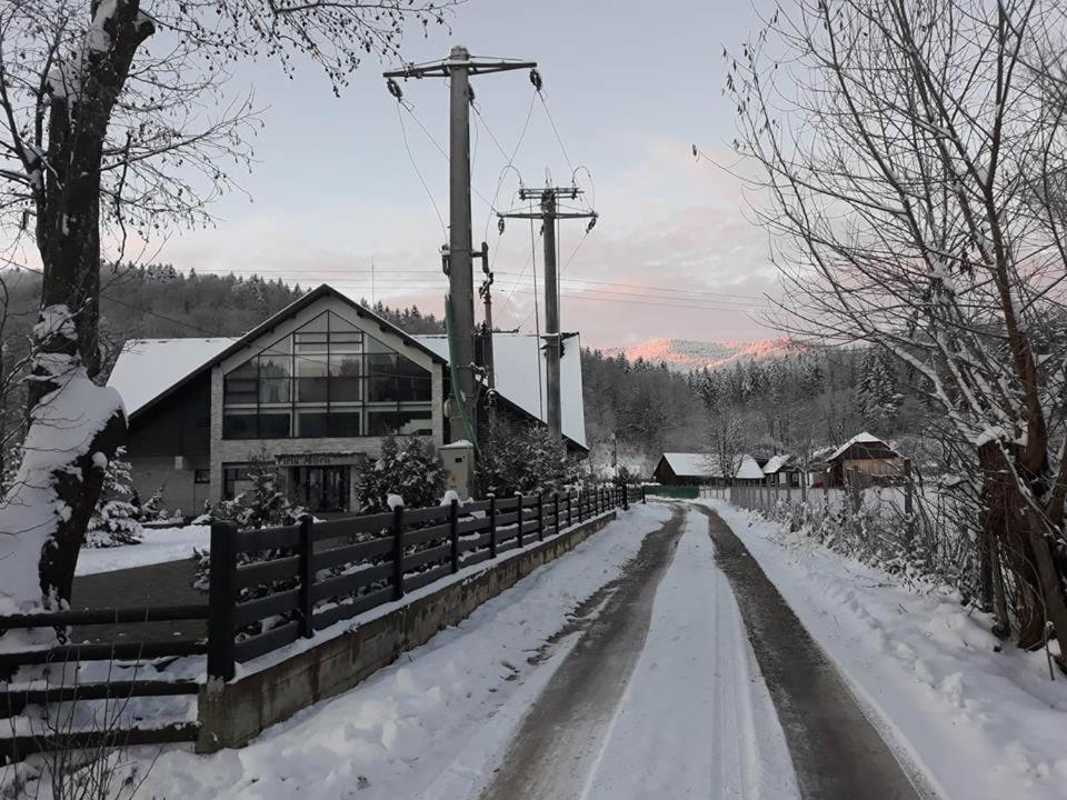 Pension Piriu' Morii Gura Humorului Eksteriør bilde